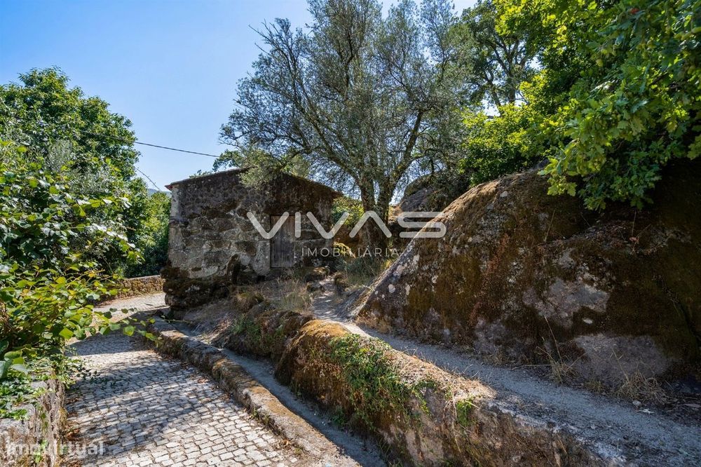 Moradia para Restaurar T0 Venda em Cabril,Montalegre