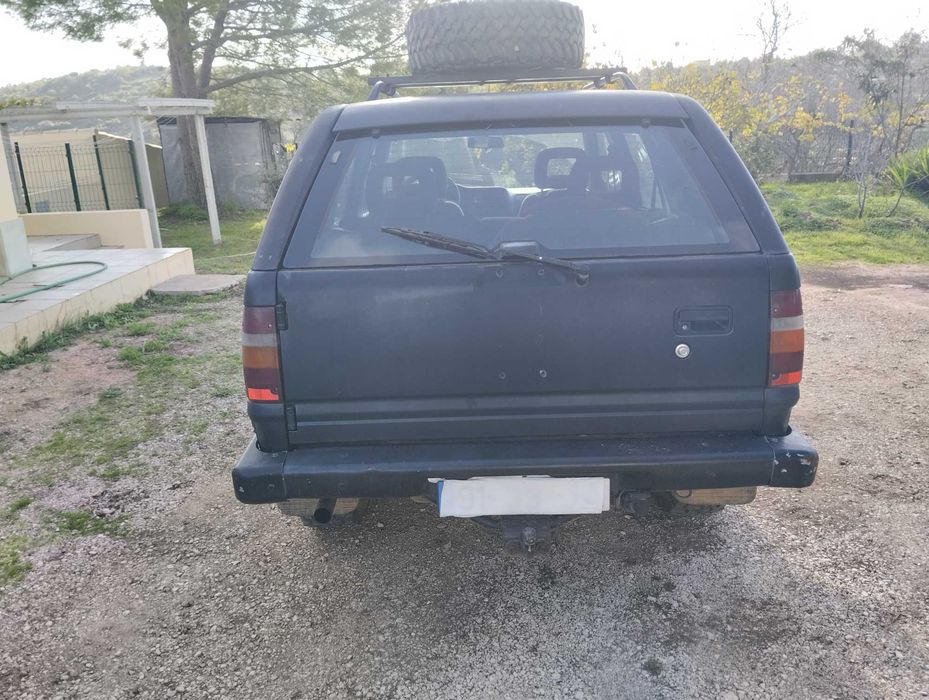 Jipe Opel Frontera 2.5