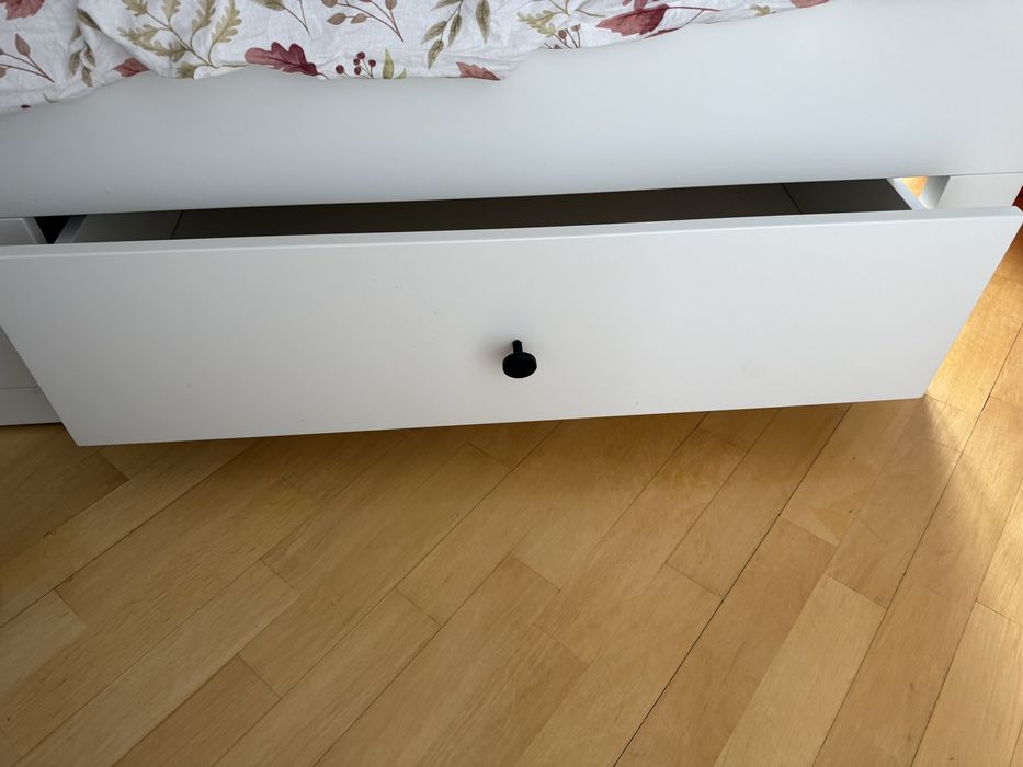 Łóżko rozkładane 80x200 160x200 białe z 2 szufladami leżanka Helmes