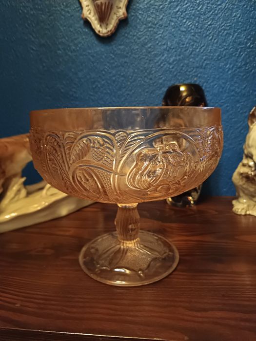 Owocarka Ząbkowice Ukryta twarz kobiety