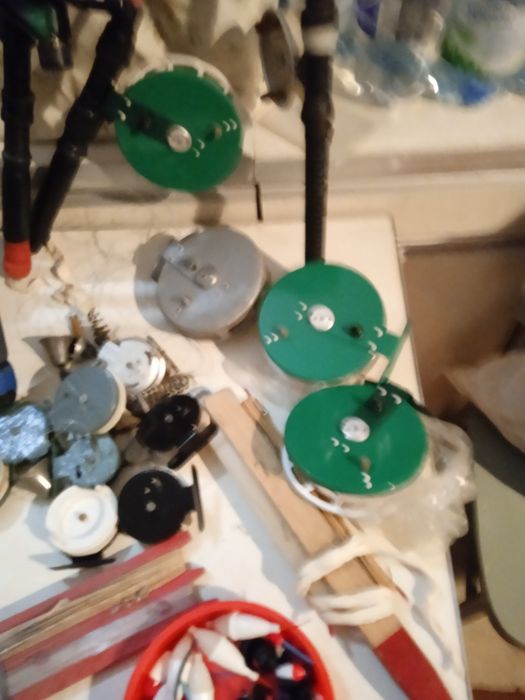 Продам котушки риболовлі