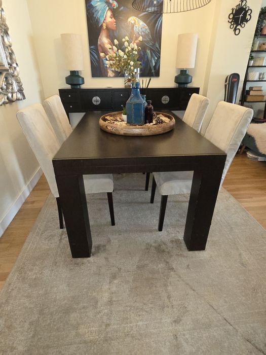 Extendable Solid Wood Table488138459736320000