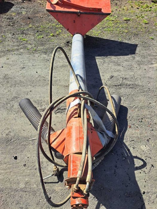Żmijka do załadunku nawozu montaż na siewnik  ,hydrauliczna
