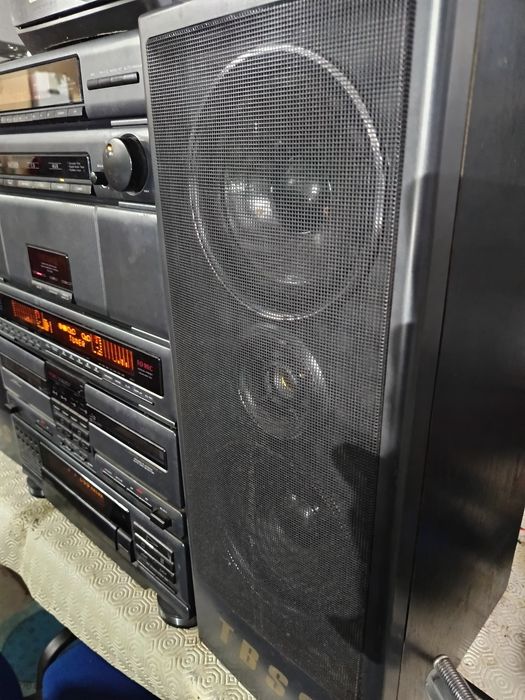 Aparelhagem Sanyo Presence e Sony