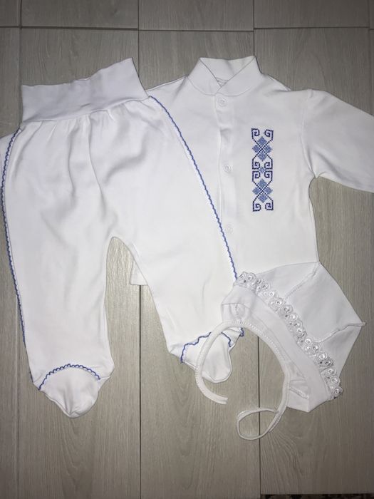 Костюмчик для найменшеньких