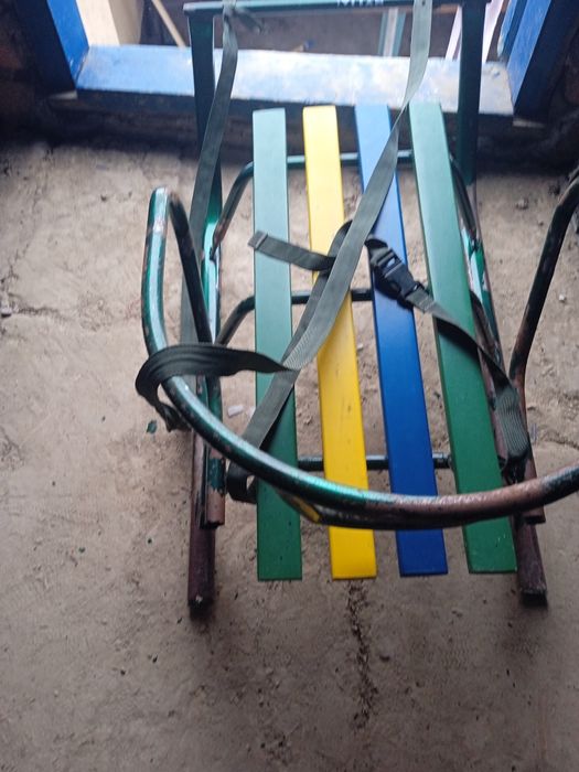 Продам  дитячі санки.Зручні,якісні в ідеальному стані.