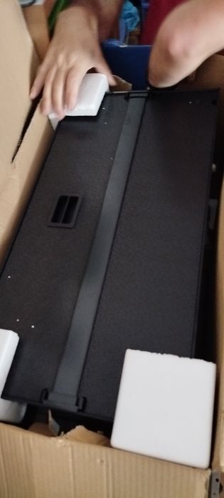 Aquario com iluminação de 68litros.