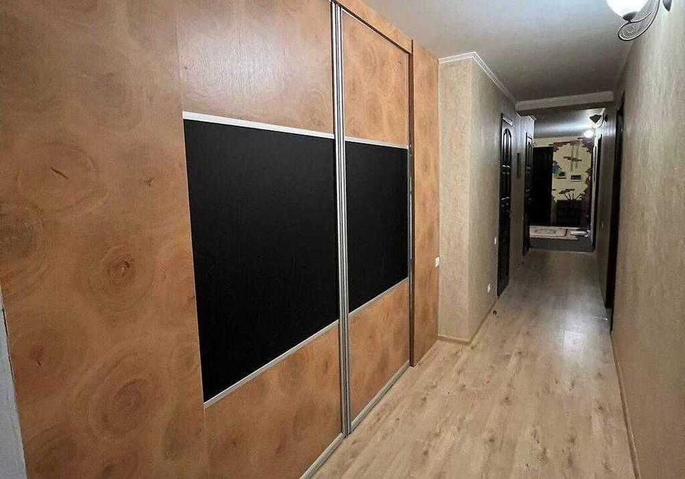 Продам 3 комн. квартиру Кирпичный дом Сертификат низ Рабочей Кедрина NK