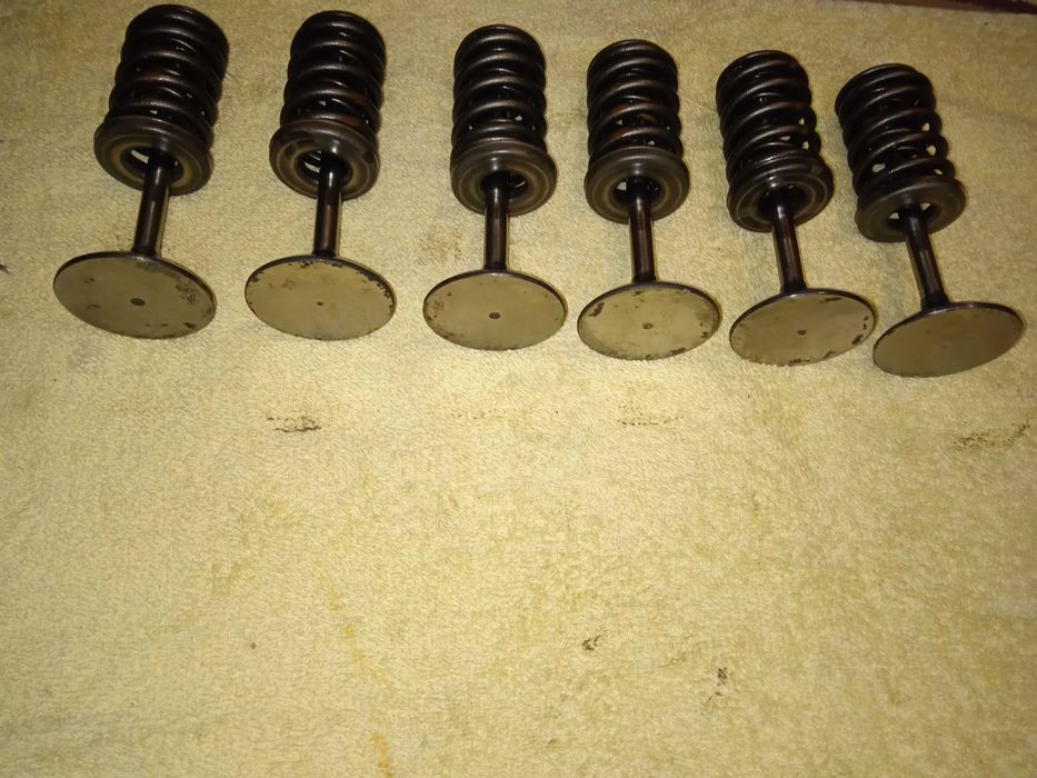 Zawory BMW 520i 12V, silnik M20B20