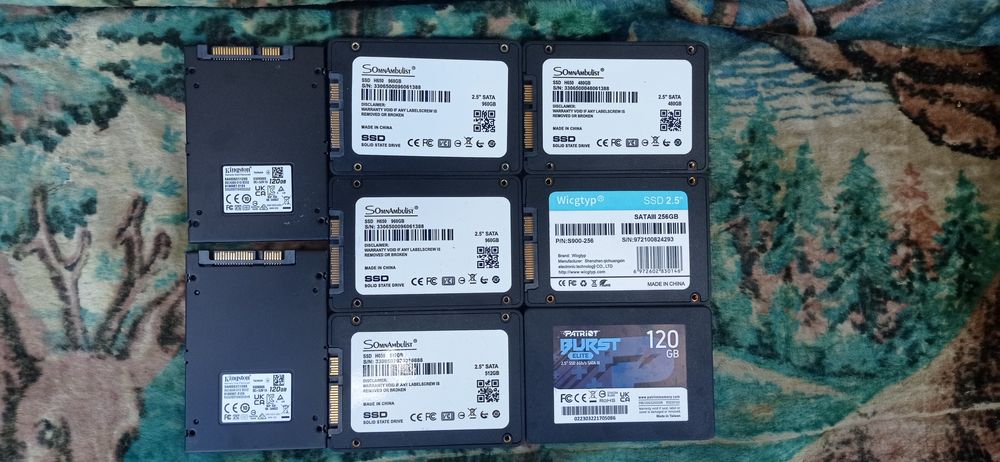 В наявності нові ссд,жосткі диски