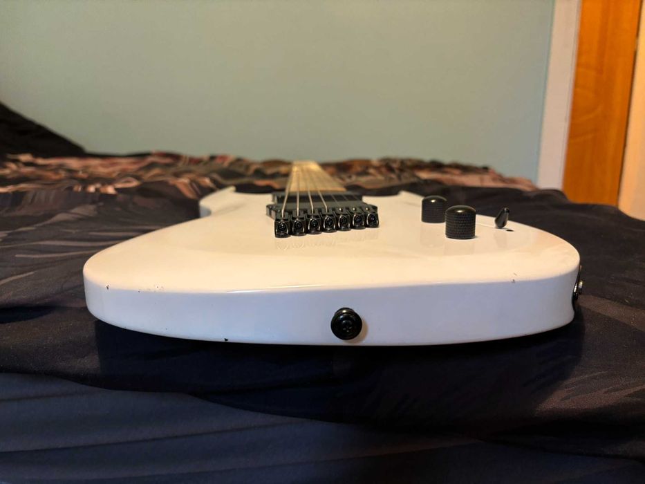 Harley Benton R-457 WH Multiscale