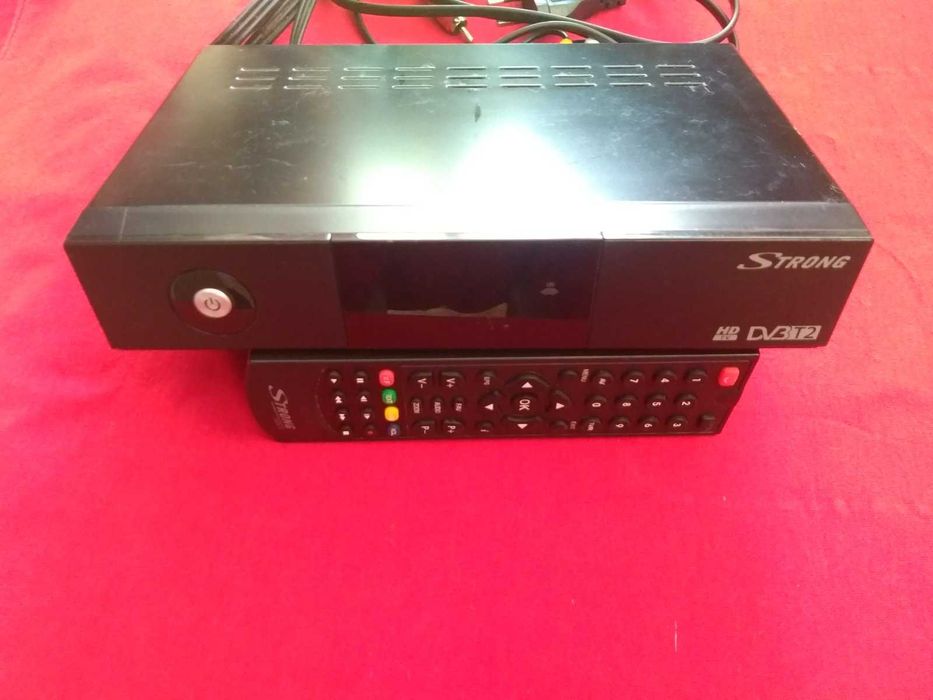 Тюнер STRONG. Ціна 430 грн.