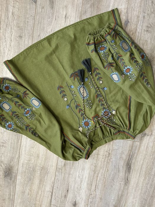 Жіночі вишиванки