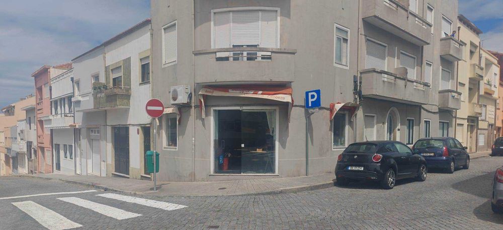 Loja c/ Potencial para Habitação (Simplex Urbanístico) — Junto ao Metro e STCP