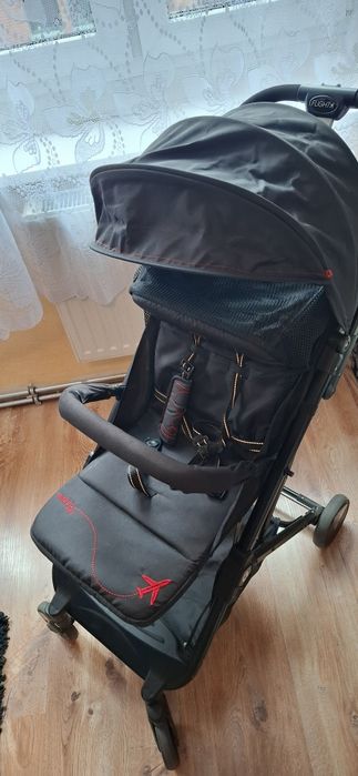 wózek dziecięcy do samolotu