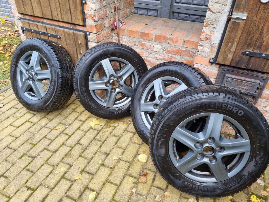 ko-a-vw-carawelle-t5-t6-16-5x120-opony-215-65-16c-przysucha-olx-pl