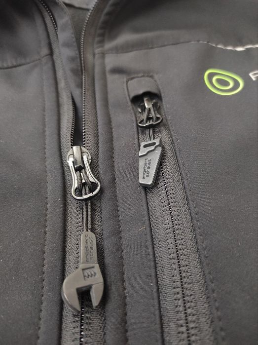 Крута софшелка Strauss Engelbert