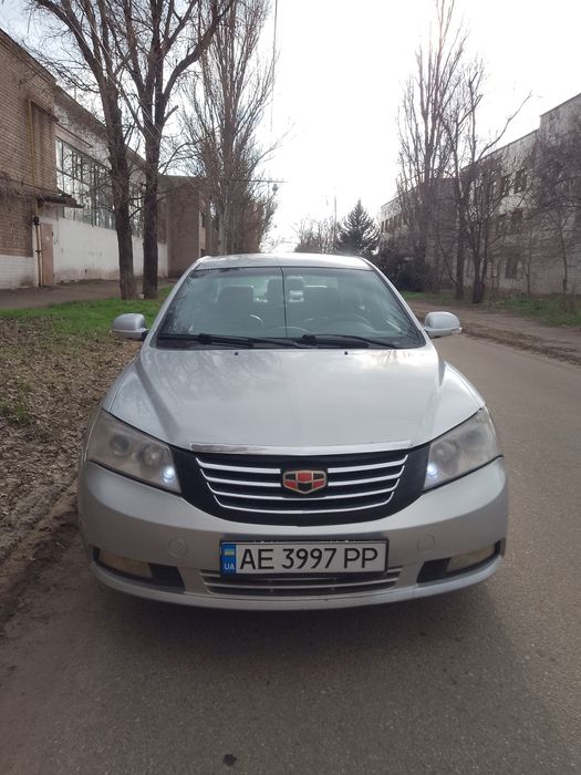 Продам /обмен Geely Emgrand EC7 1,8 газ/бенз