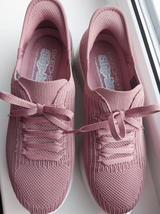 Кроссовки Skechers