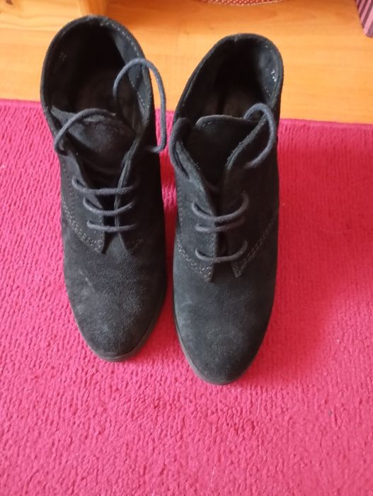 Botas Mango, pouco usadas.