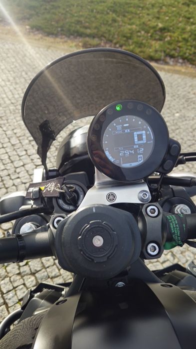 Yamaha xsr 900 moto muito boa