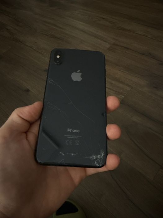 Iphone xs max czarny