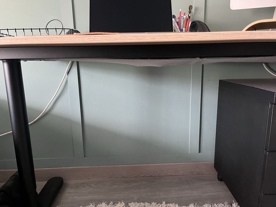 Secretaria de Canto Bekant ikea