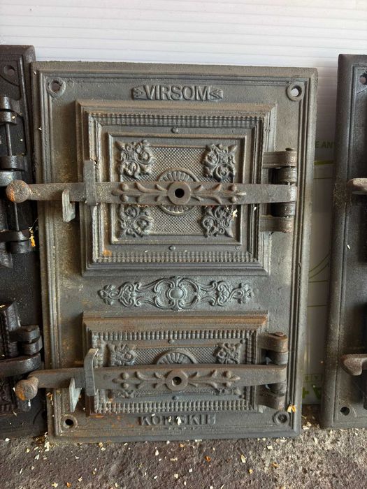 Sprzedam drzwiczki piecowe - nowe