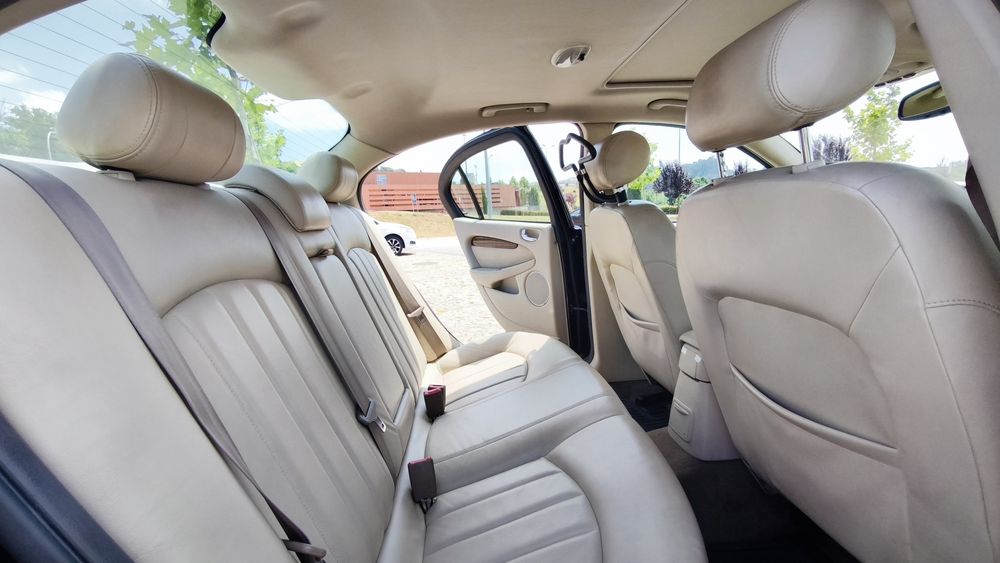 Jaguar X-Type — fotografia 9