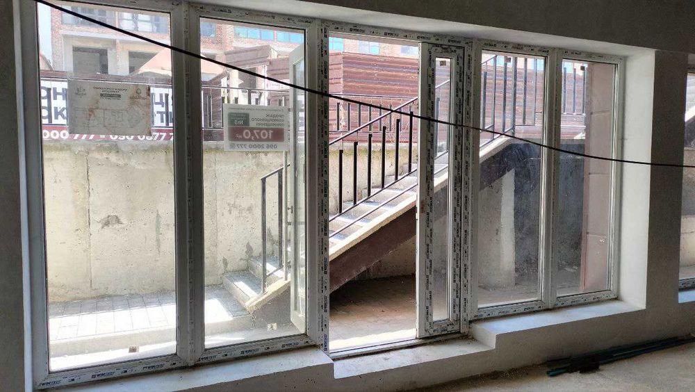 Дешева комерція в центральній частині Івано-Франкіська