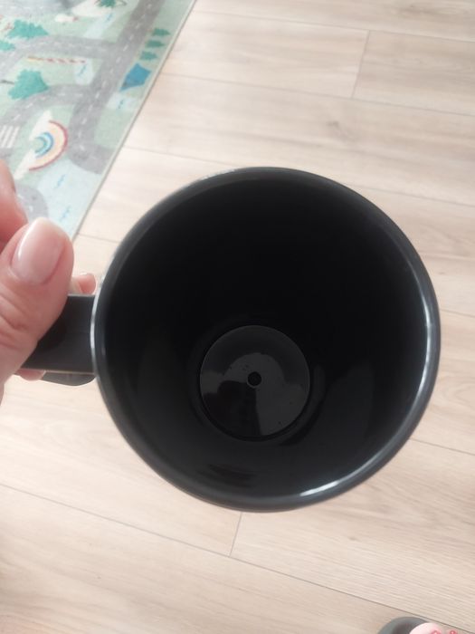 Kubek termiczny z rączką