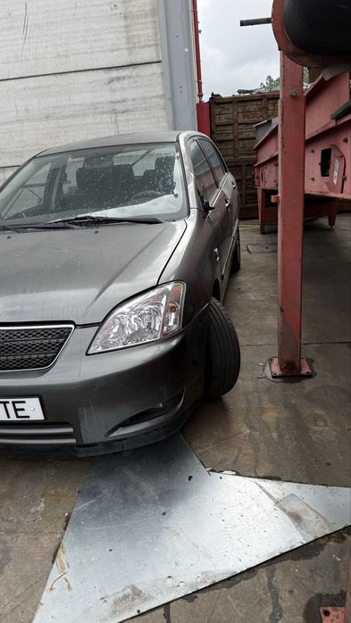 toyota corola E12 1.4 16v  Gasolina ano 2002 para peças