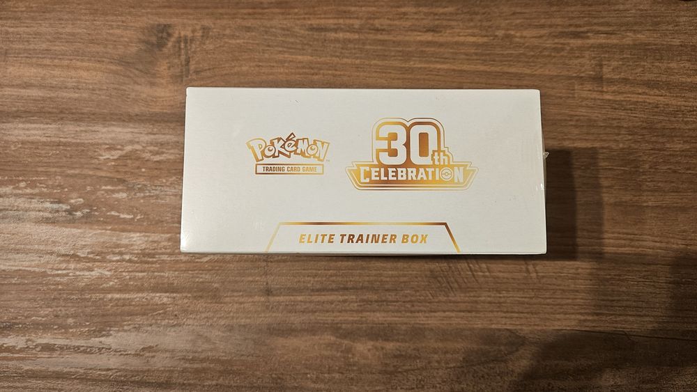 Pokemon TCG ETB 30 - Selada