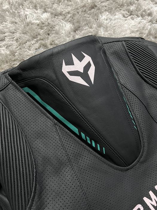 Fato Armure Novo (Mulher)