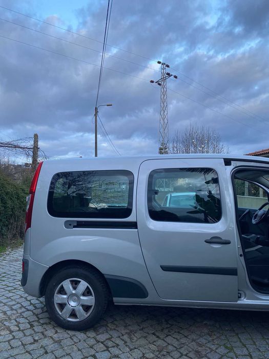 Renault Grand Kangoo 1.5 dci 90 ch (TPMR)
