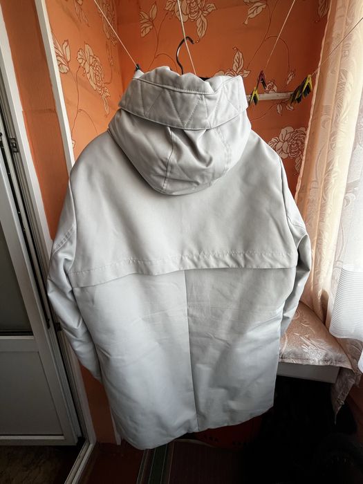 Продам зимову куртку в ідеальному стані