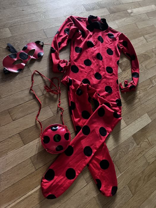 Леді Бак карнавальний костюм