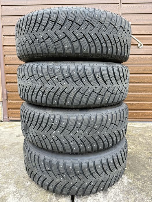 Зимові шини NEXEN WINGUARD win Spike 3 з дисками 225/60 R18