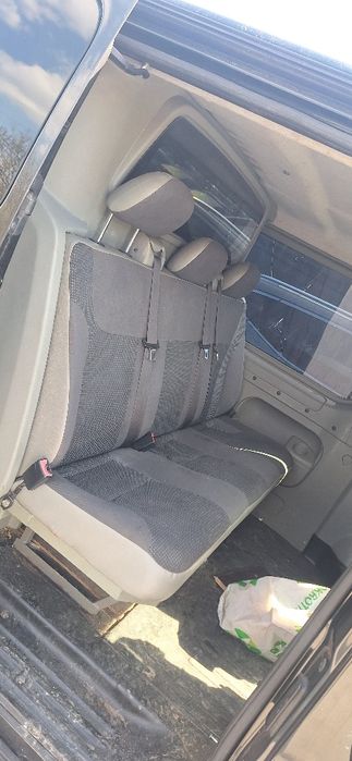 Cały Opel Vivaro na części 2.5 CDTI osobowy