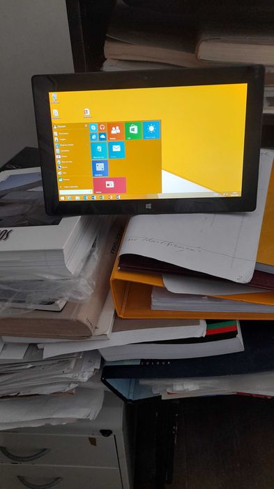 Vendo  SURFACE Com Windows 8 RTI