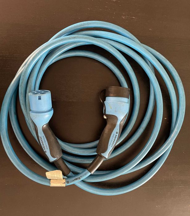 Cabo de Carregamento Veículo Elétrico Tipo 2 – 22 kW – 32 A – 6 m - MENNEKES