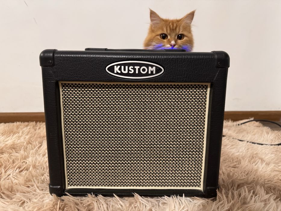 Kustom Tube 12A — ламповий гітарний комбік, 12 Вт