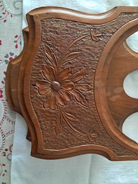 Raro e único conjunto 3 peça sem Arte Nova, madeira esculpida /espelho