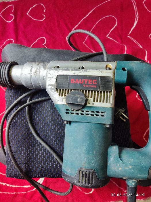 Перфоратор  BAUTEC