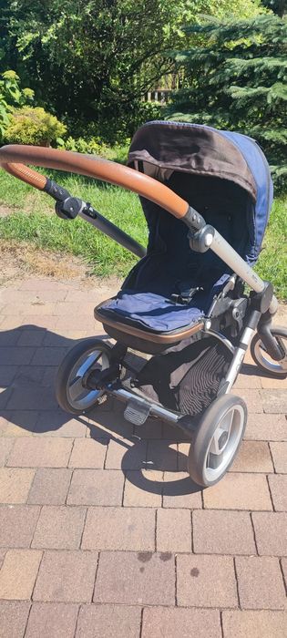 Wózek Musty Evo - gondola, spacerówka, pełen pakiet dodatków.