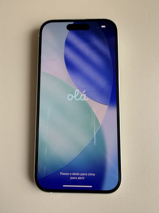 iPhone 15 128GB Verde – Bom estado – 88% bateria