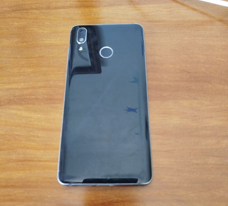 Telemóvel da vodafone smart x9