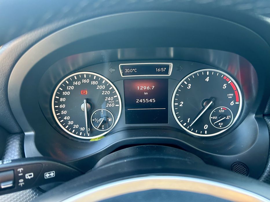 Mercedes-Benz A180 cdi