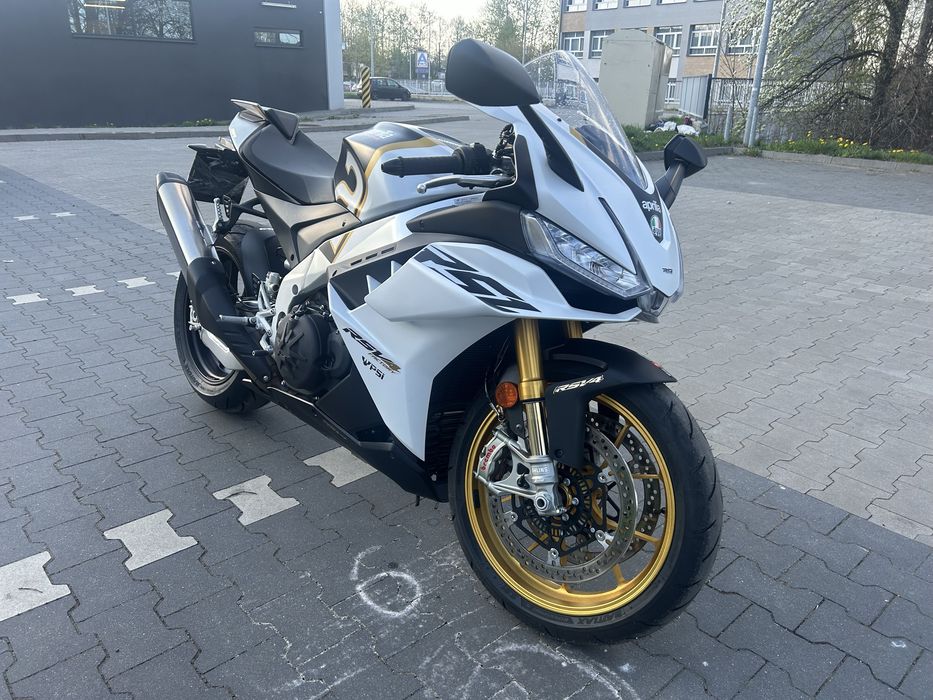 Aprilia RSV 4 RSV4 factory 1100, 2024 rok