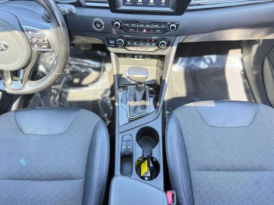 Kia Niro      2018